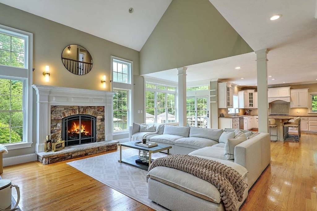Franklin, MA 02038,19 Mulberry Lane