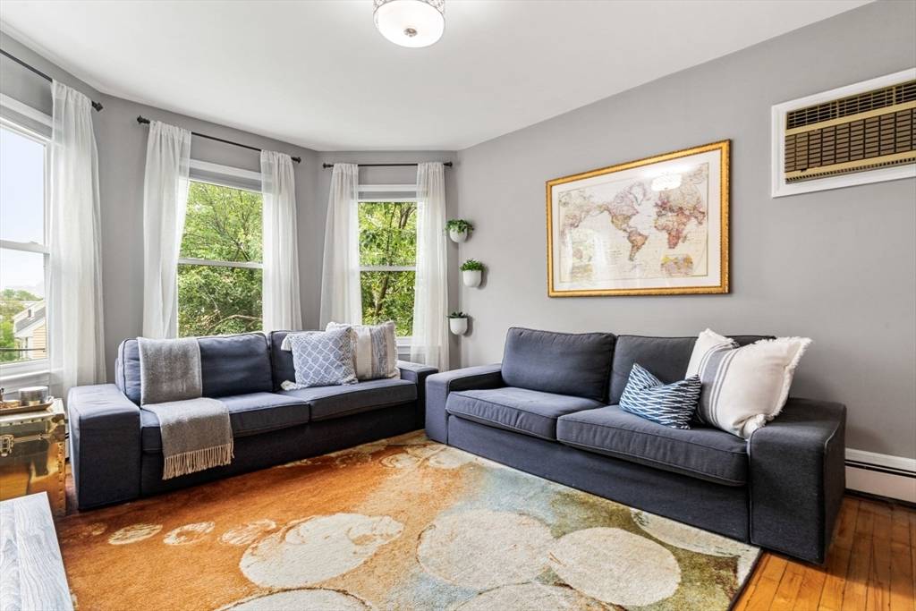 Cambridge, MA 02139,79 Tremont St #3