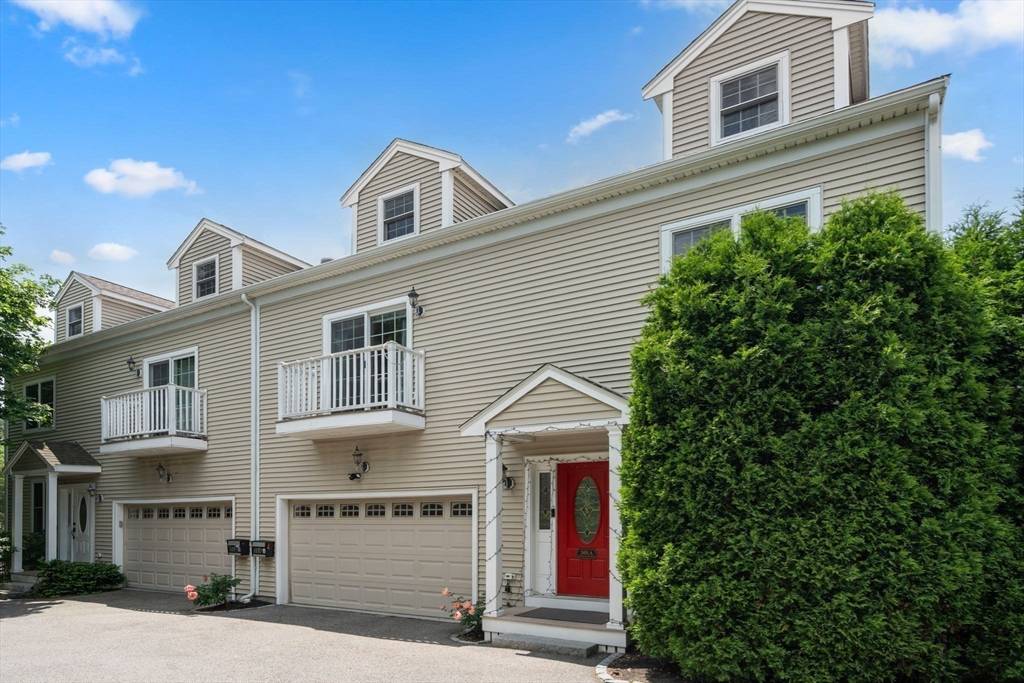 Newton, MA 02459,368 Boylston St #A