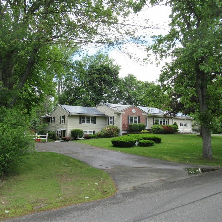 Dracut, MA 01826,82 Fox Ave
