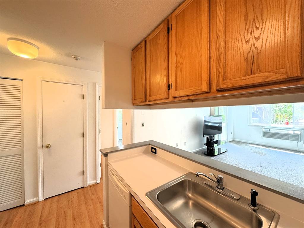 Brewster, MA 02631,101 Fletcher #K