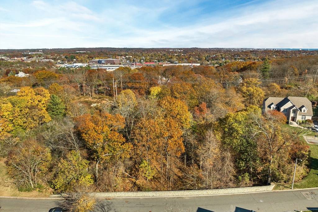 Saugus, MA 01906,12B Cheever Avenue