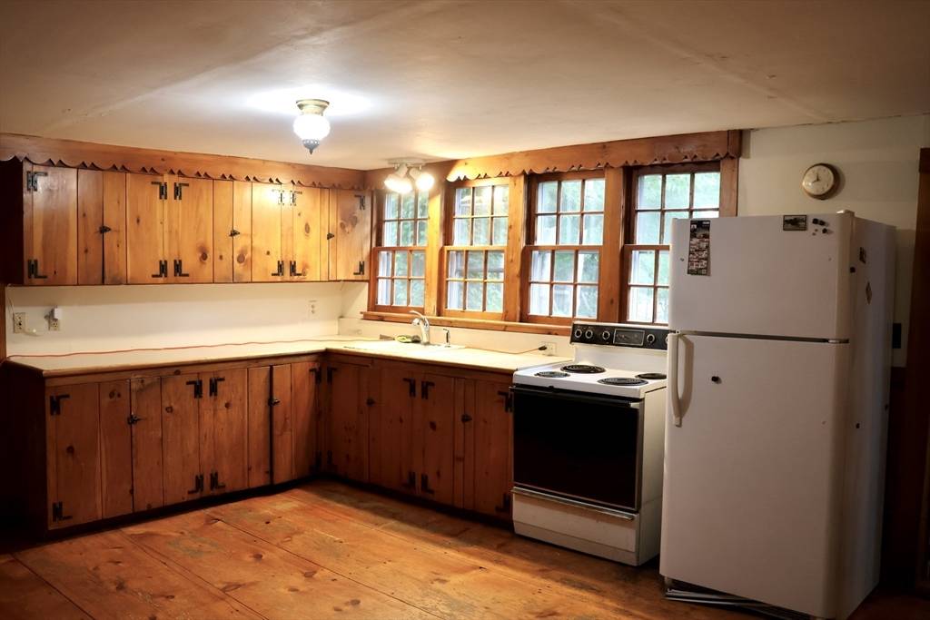Hanover, MA 02339,294 Silver St