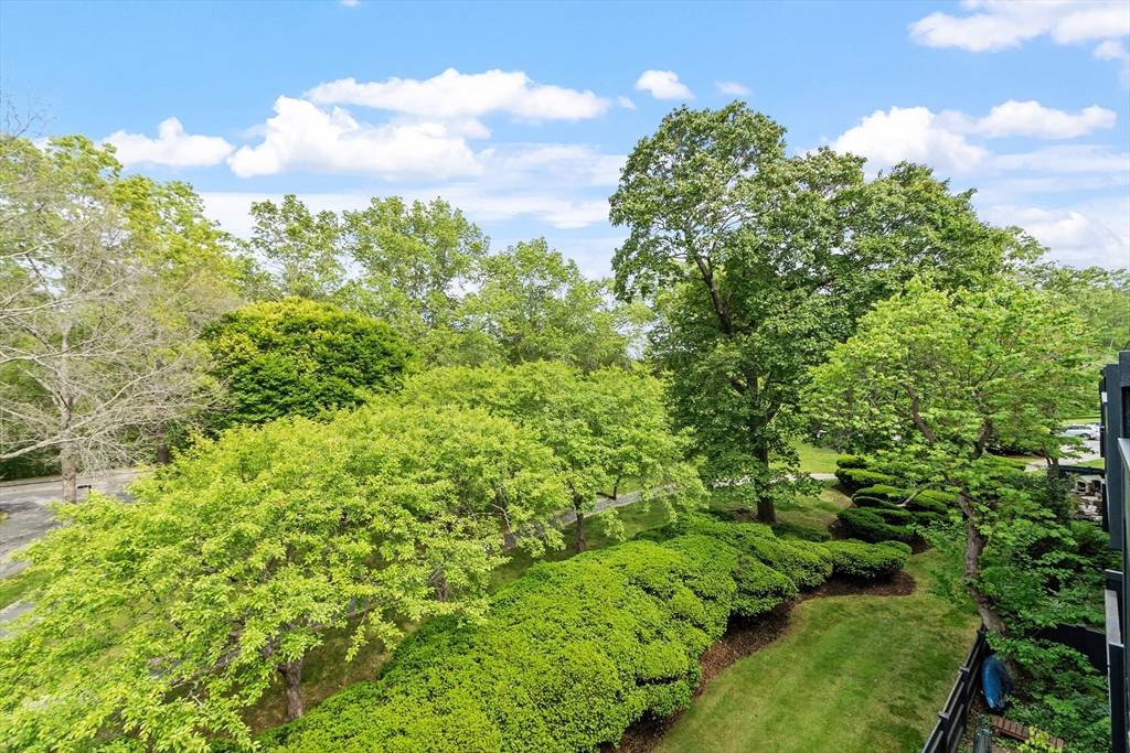 Concord, MA 01742,100 Keyes Road #310