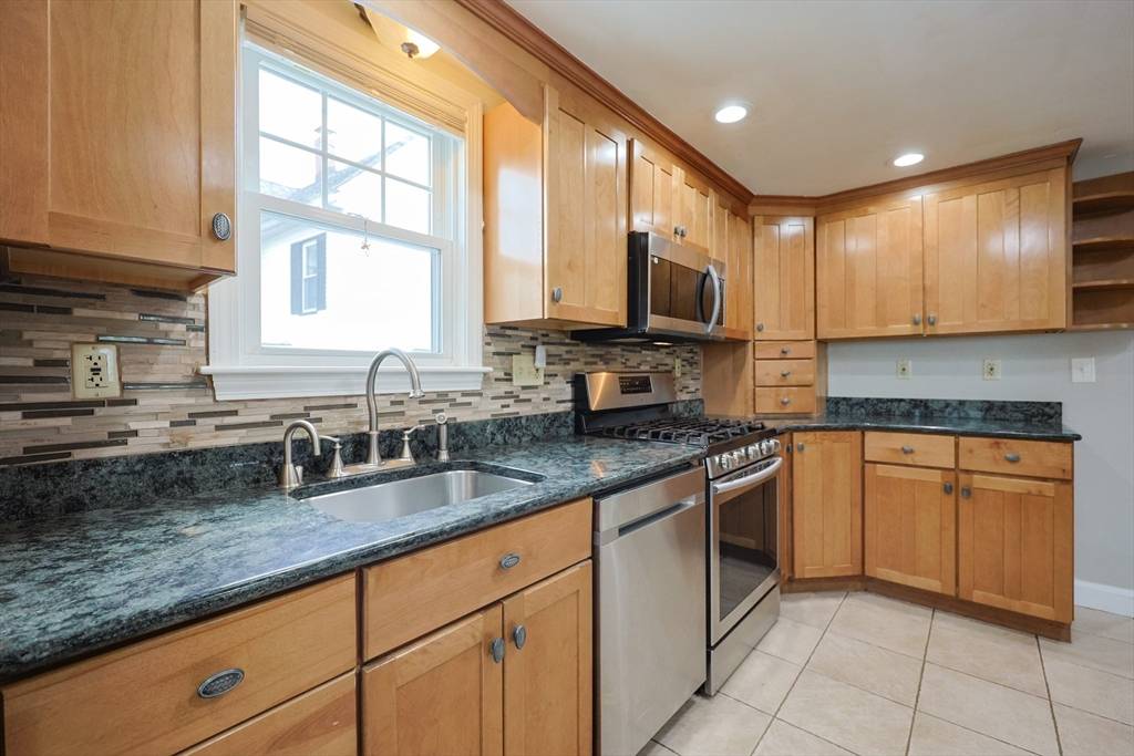 Saugus, MA 01906,20 Kent St.