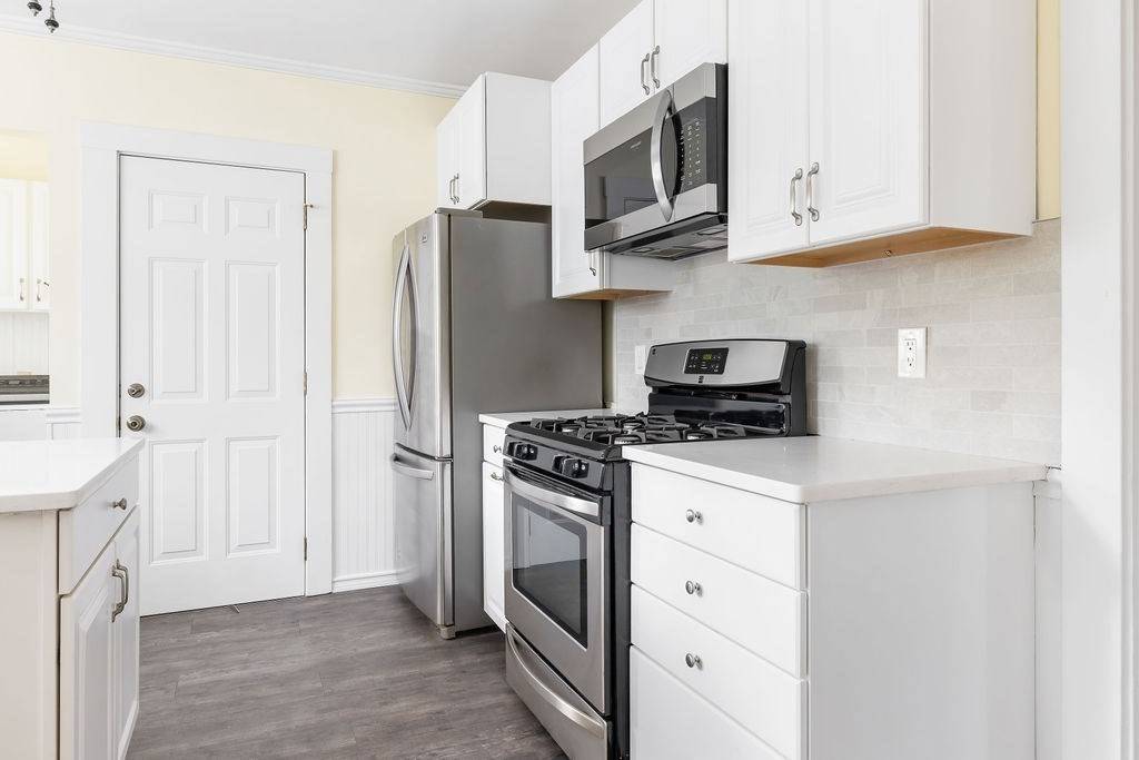Waltham, MA 02453,60 Vernon St #60