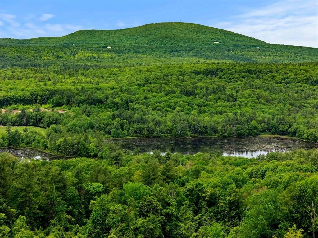 Sterling, MA 01564,223 Justice Hill Rd