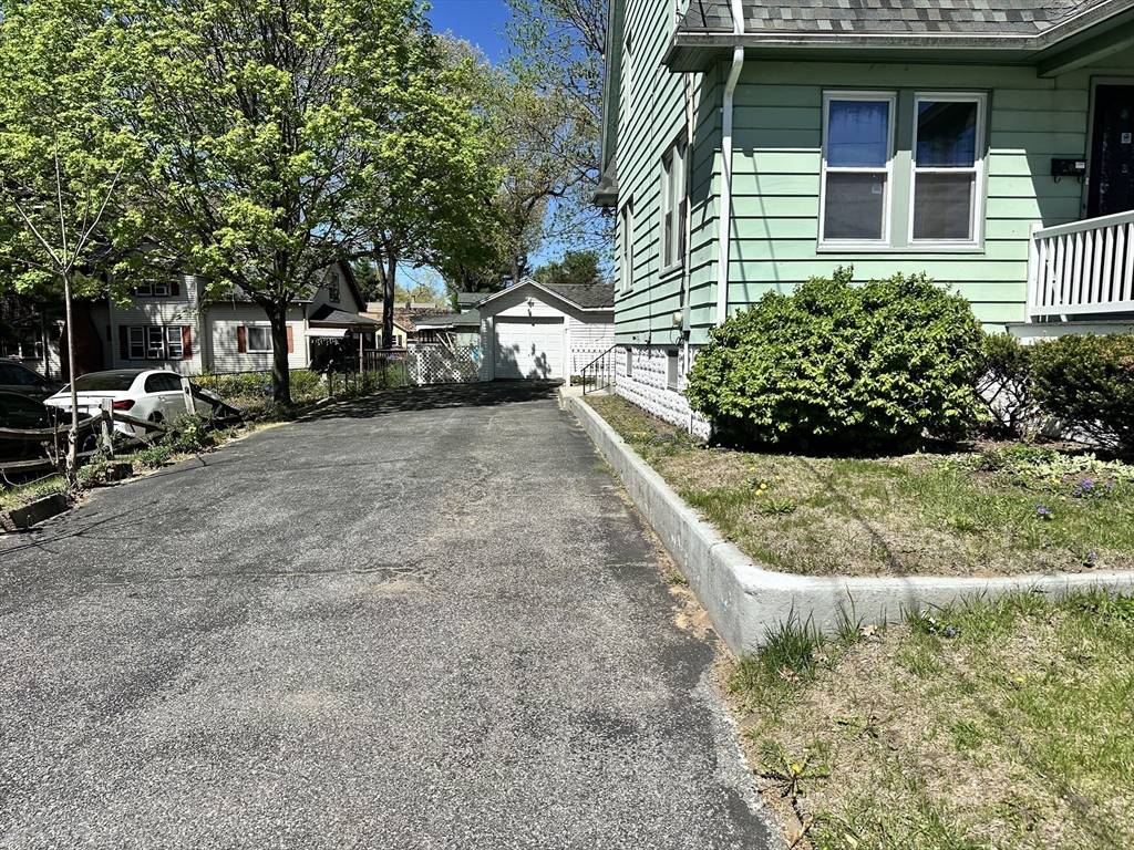 Springfield, MA 01109,14 Aster