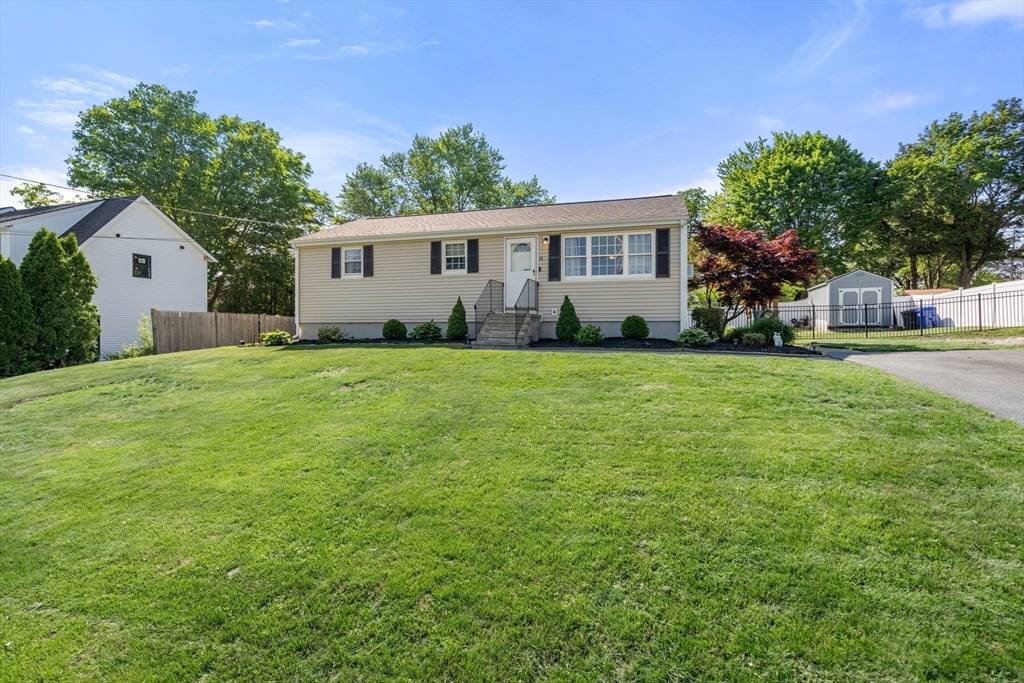 Milford, MA 01757,10 Vassar Dr