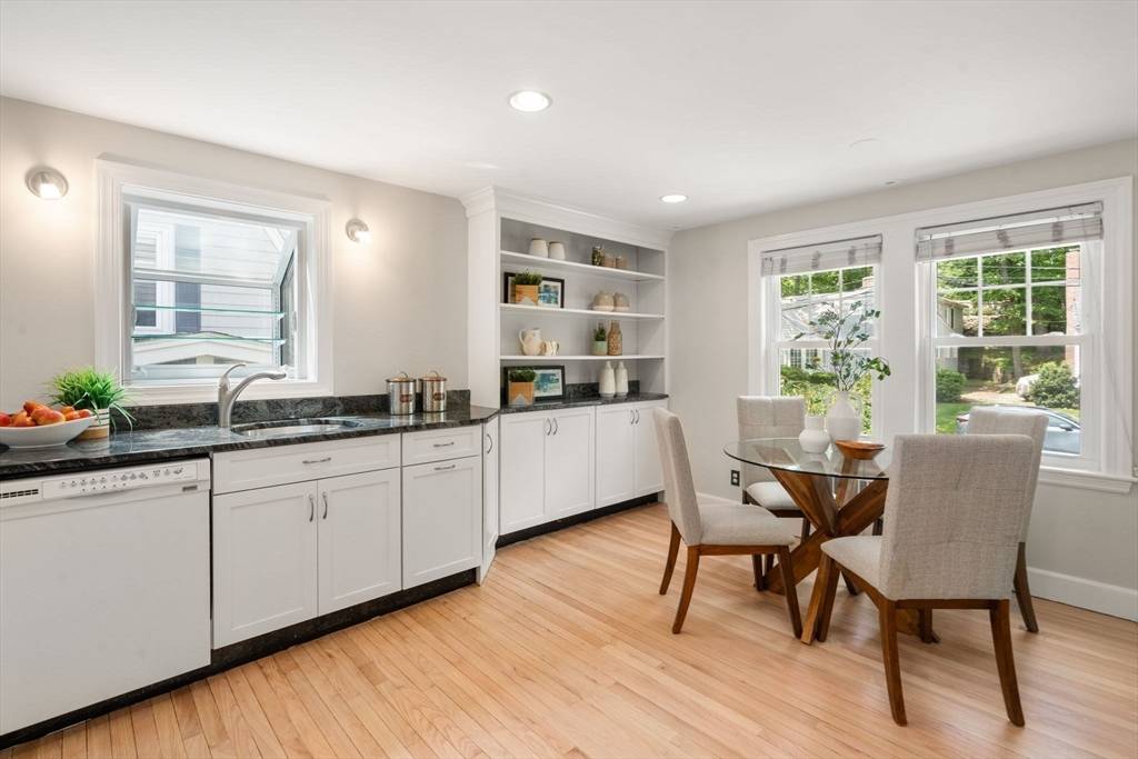 19 Conant Rd Brookline, MA 02467