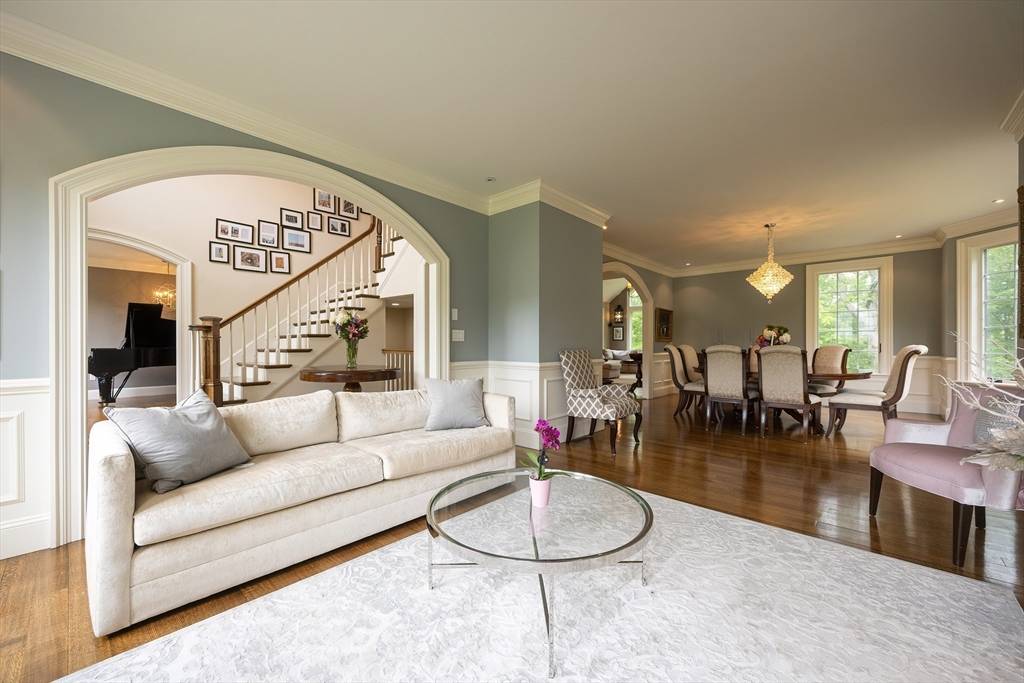 Westborough, MA 01581,5 Copperbeech Circle