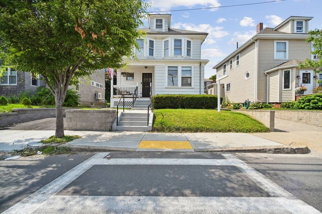 Winthrop, MA 02152,993 Shirley St