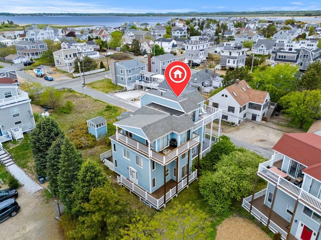 Newburyport, MA 01950,10 61st St #10