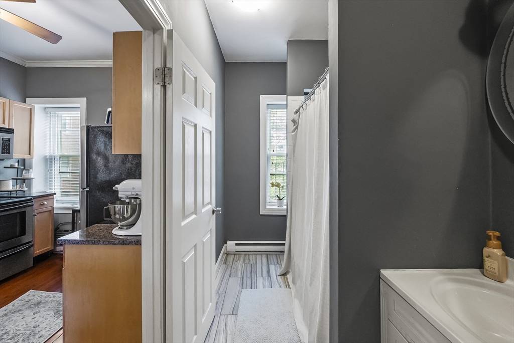 291 W 3rd St #2 Boston, MA 02127