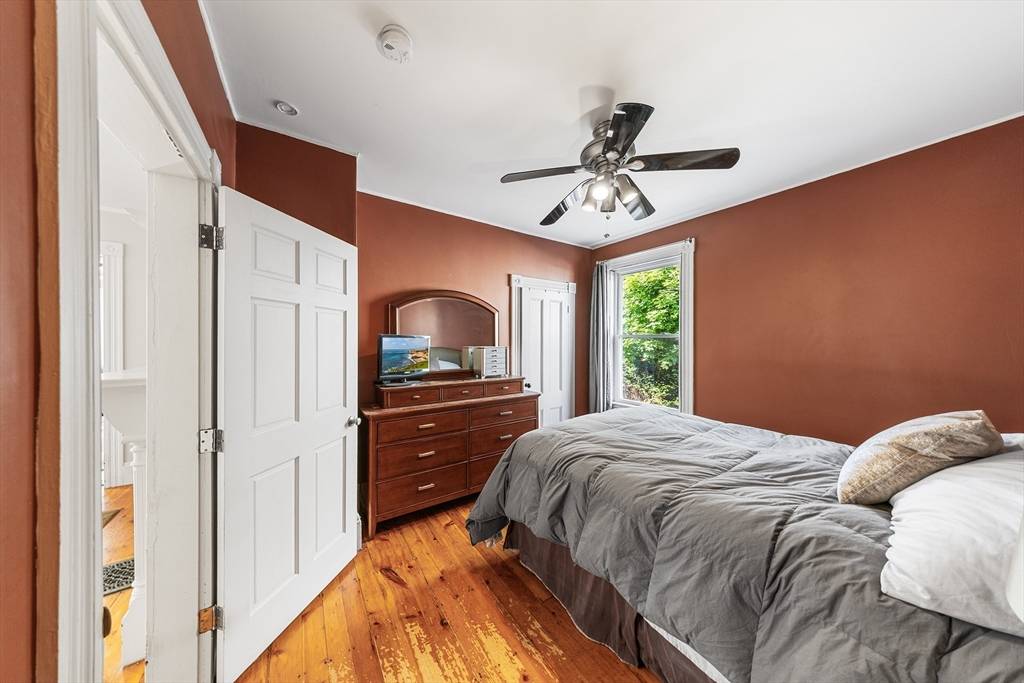 12 Boardman St #1 Salem, MA 01970
