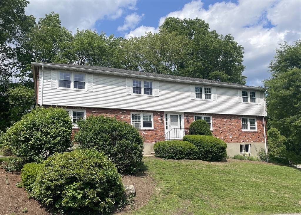 Newburyport, MA 01950,8 Zabriskie #8B