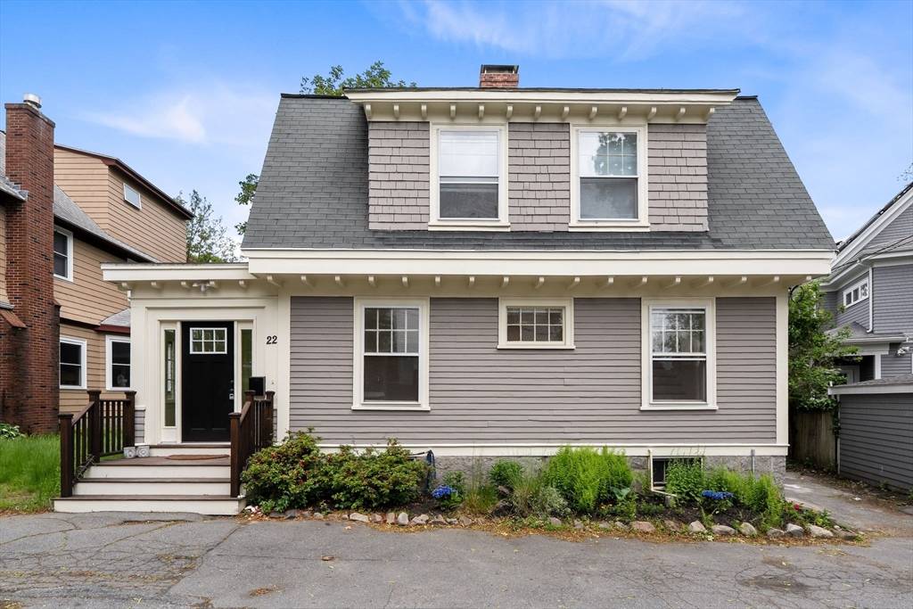 Swampscott, MA 01907,22 Hardy Rd