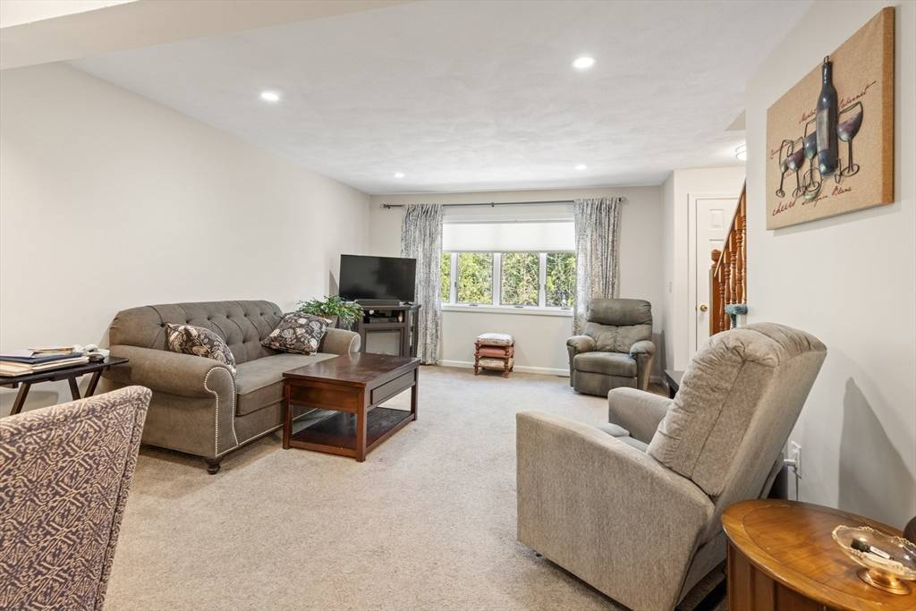 Saugus, MA 01906,59 Denver St #2
