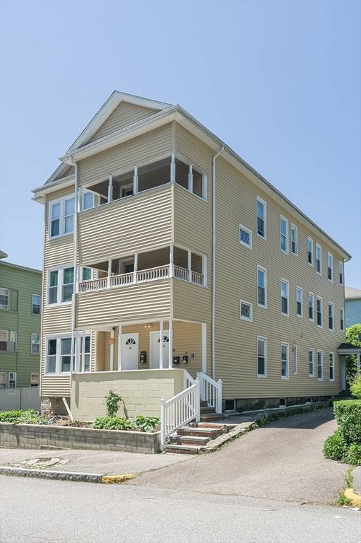 Worcester, MA 01604,30-32 Loxwood St