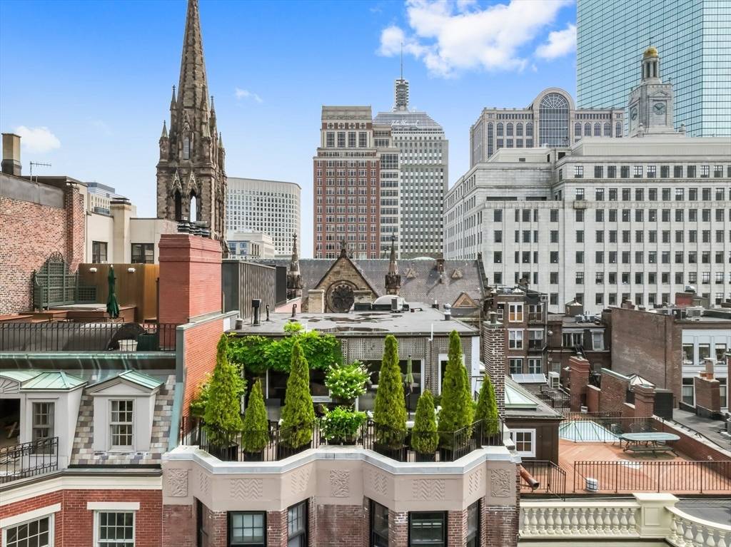 Boston, MA 02116,56 Commonwealth Ave #PH