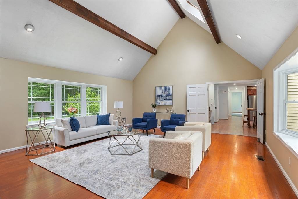 Carlisle, MA 01741,1173 North Road