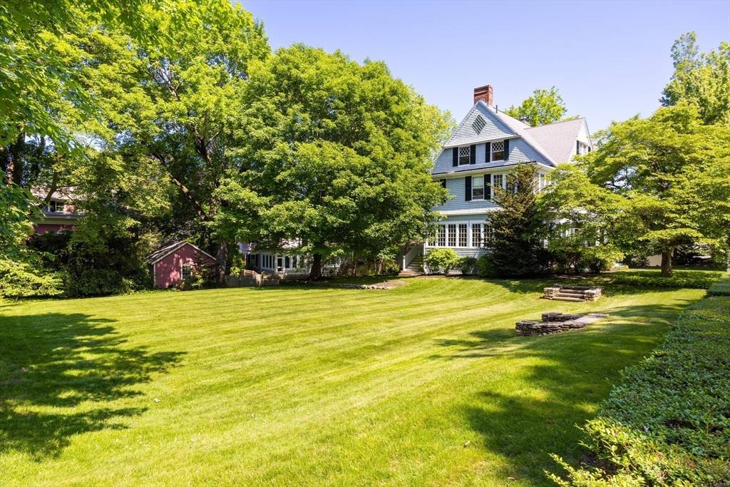 Newton, MA 02458,21 Waterston Rd