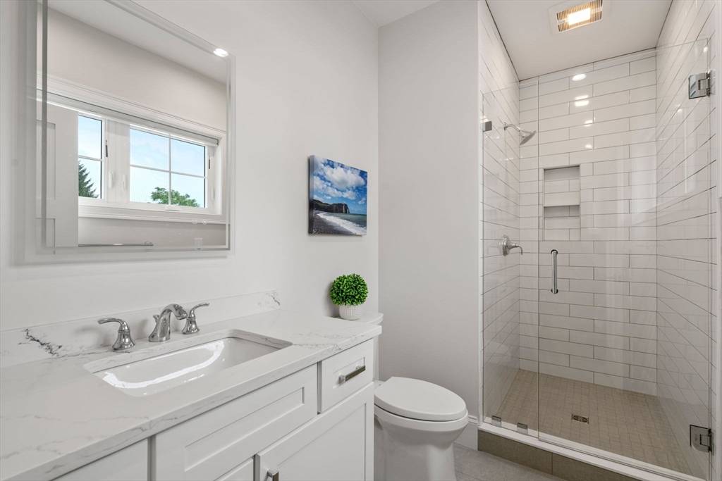 94 Webster #94 Newton, MA 02465