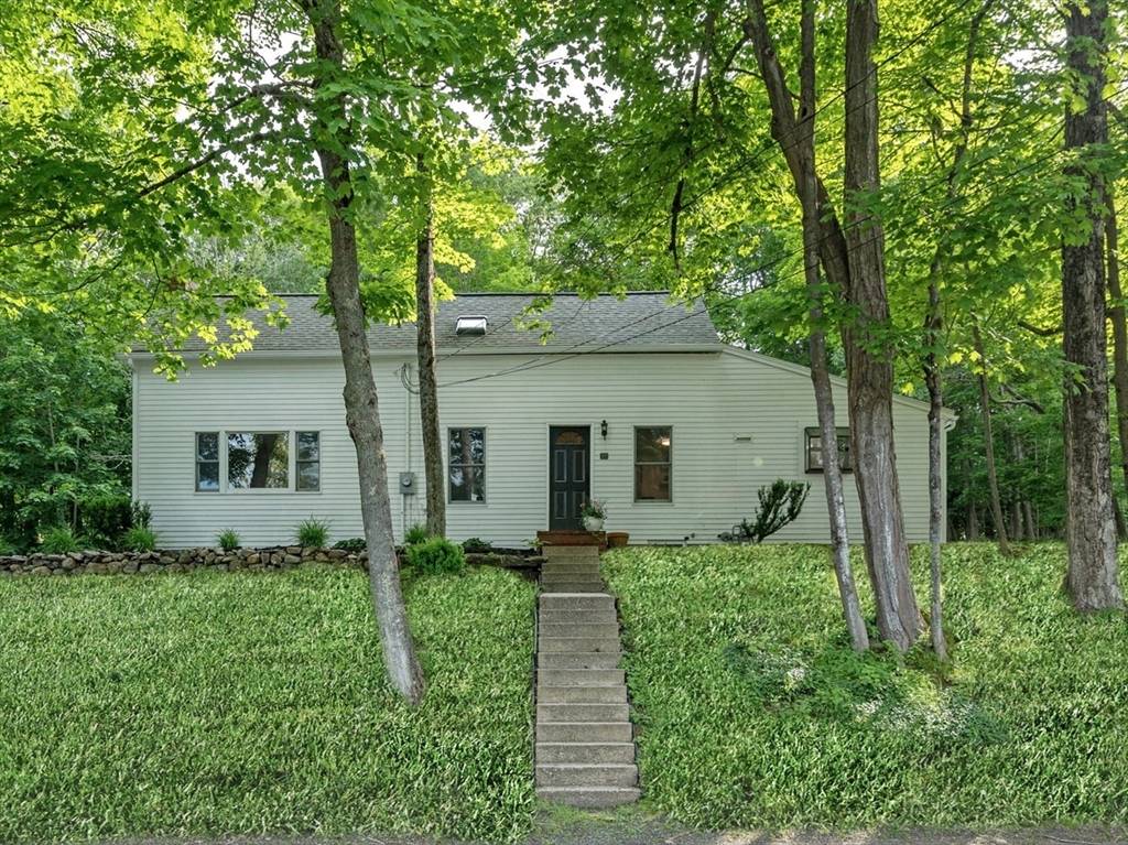 Merrimac, MA 01860,17 High St