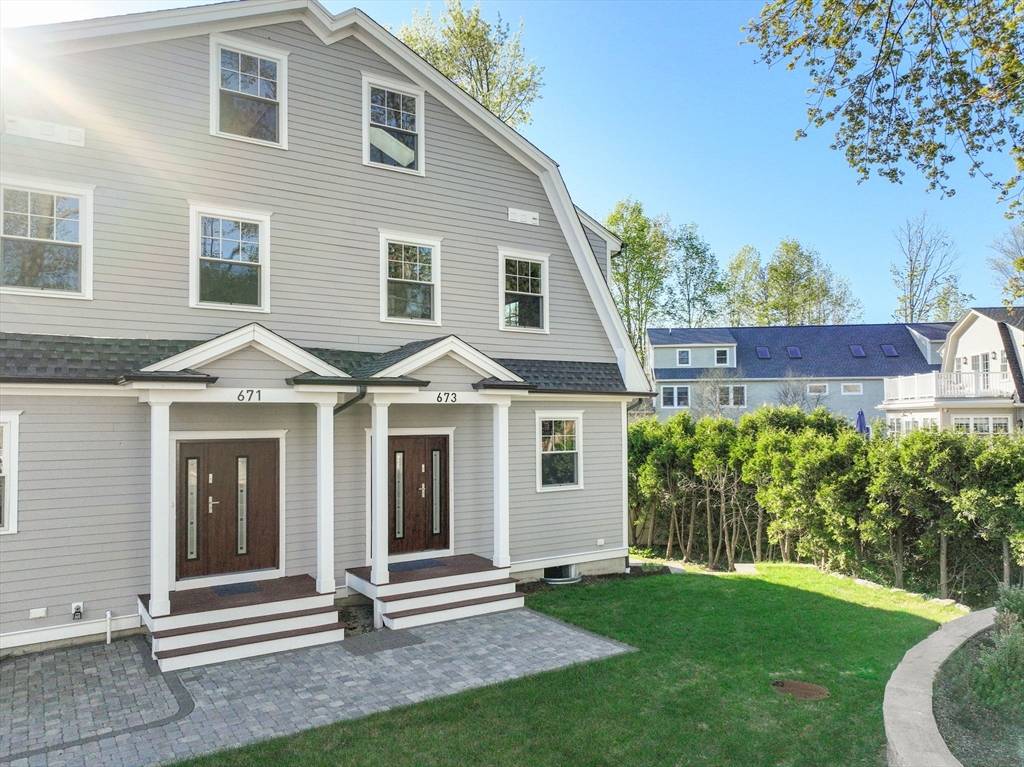 Newton, MA 02459,671 Boylston St #671