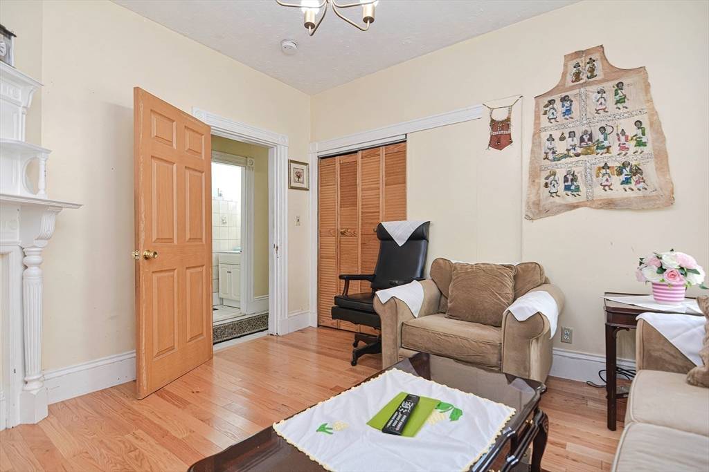 Boston, MA 02130,45 Mozart St ##2