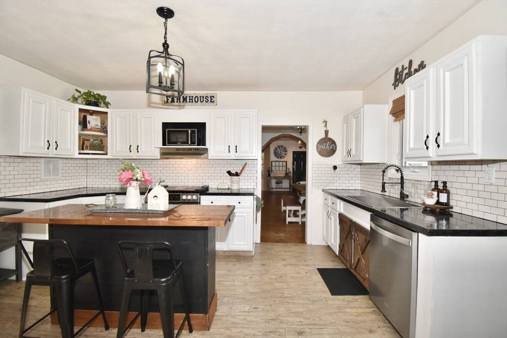 Springfield, MA 01109,181 Lebanon St