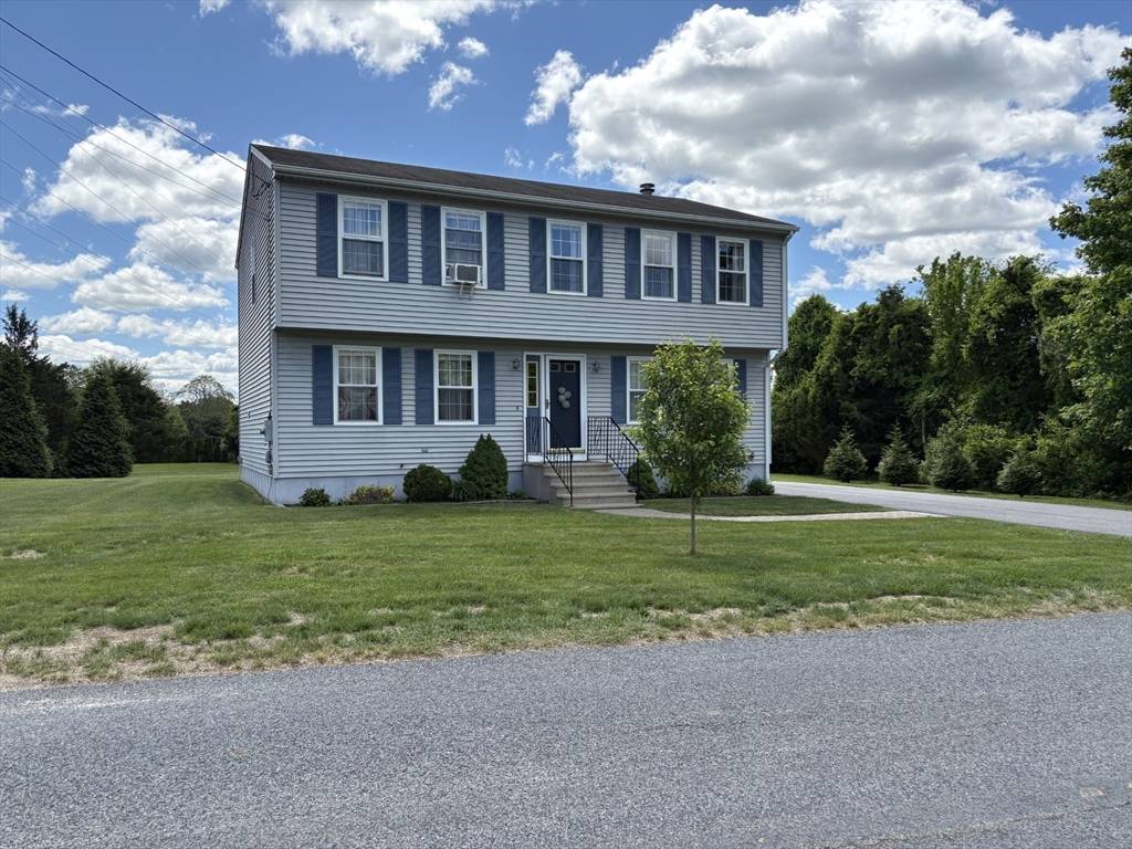 Rehoboth, MA 02769,75 Lake St