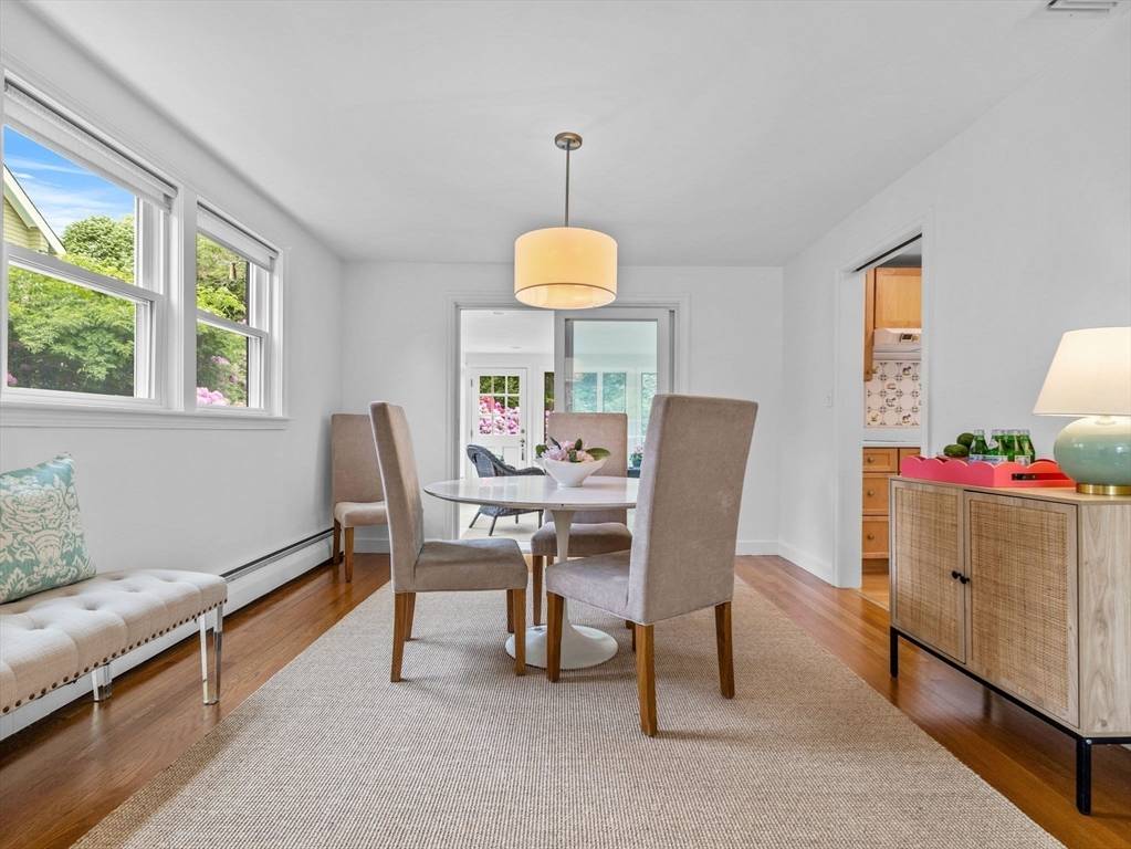 Wellesley, MA 02482,29 Brook Street