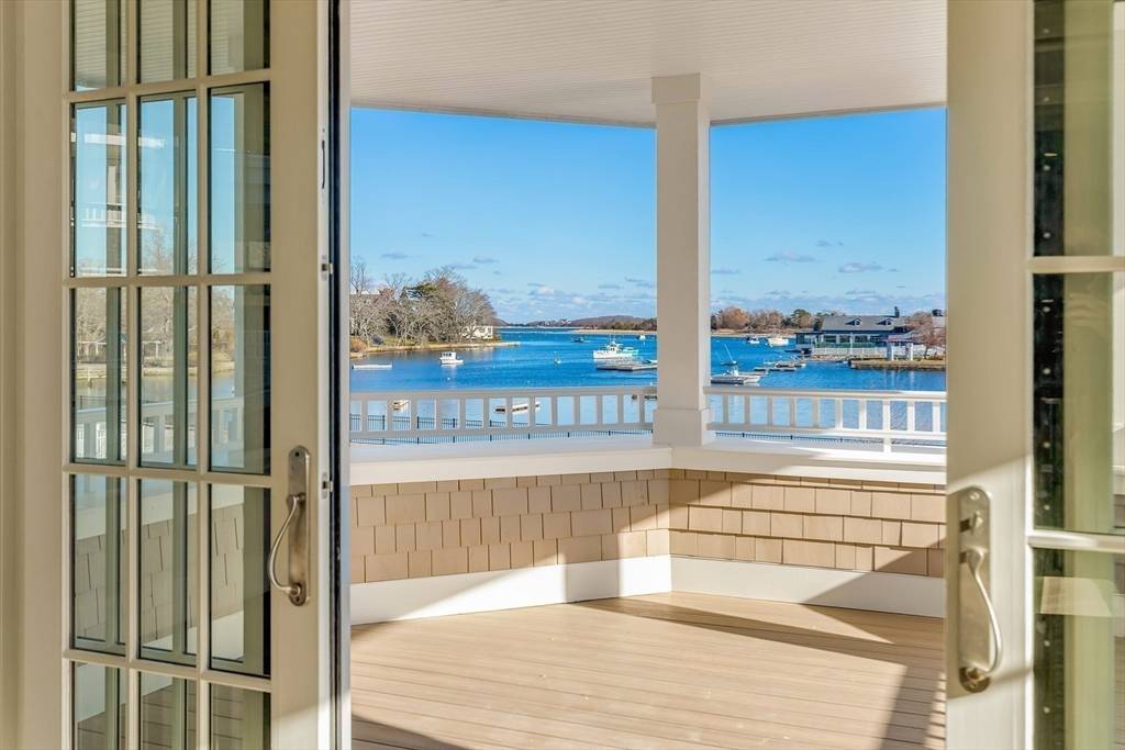 128 Elm Street #210 Cohasset, MA 02025