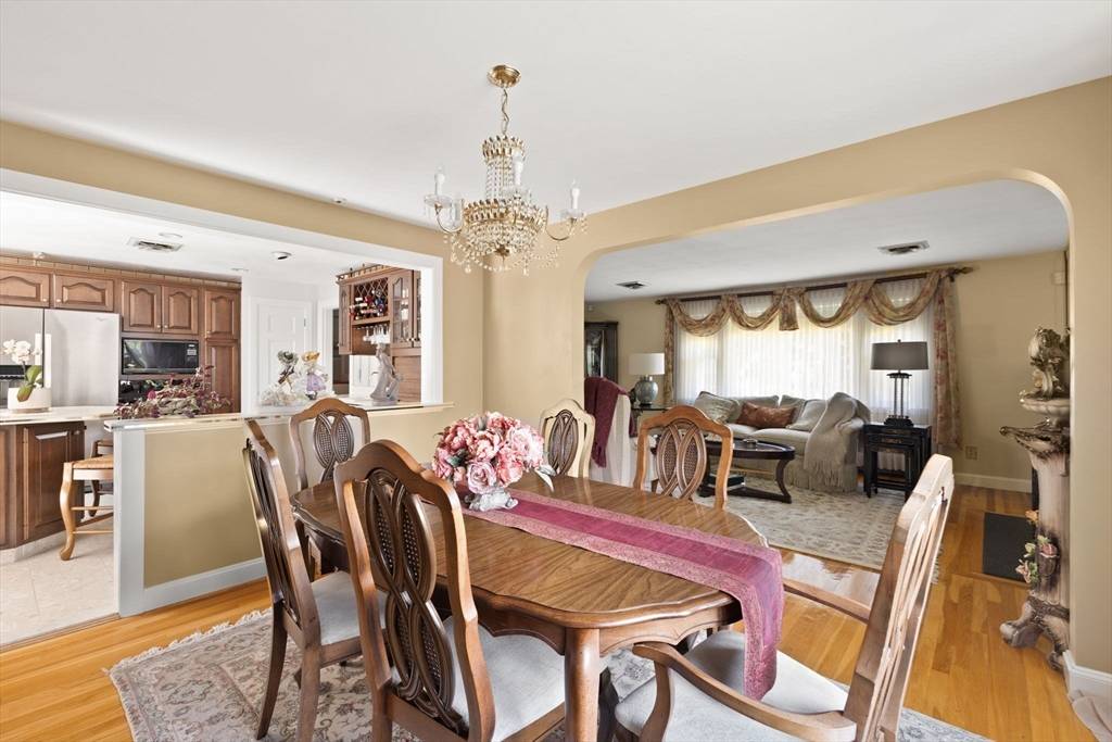 Quincy, MA 02169,172 Puritan Dr