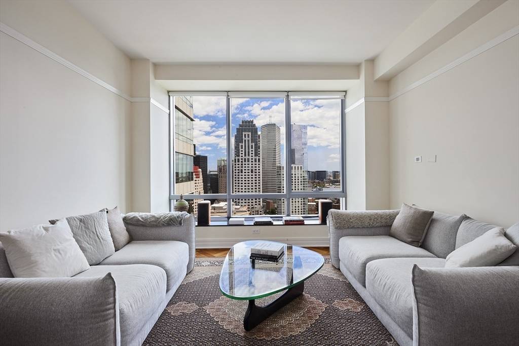Boston, MA 02111,2 Avery Street #27A
