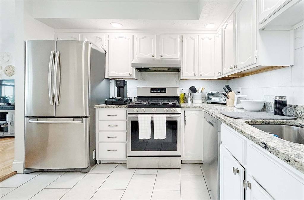 Chelsea, MA 02150,131 Beacon St #5