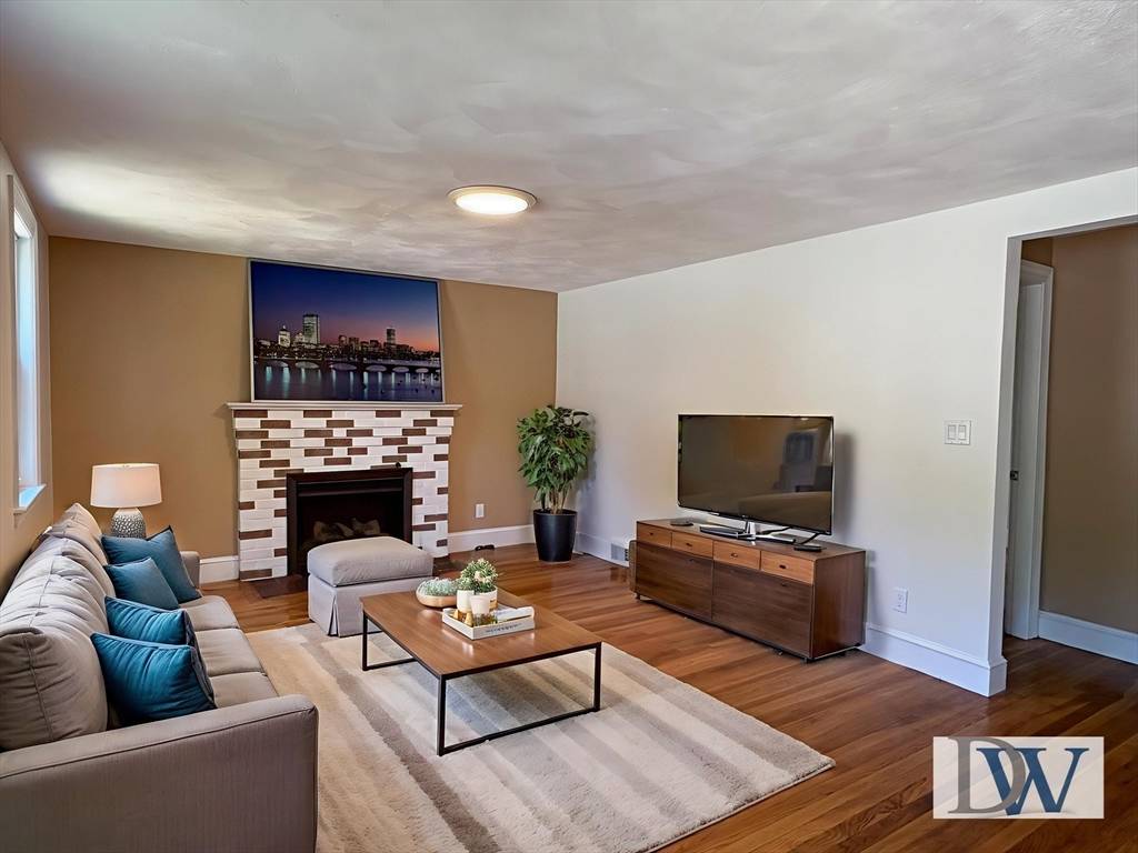 Randolph, MA 02368,14 Clark Cir.