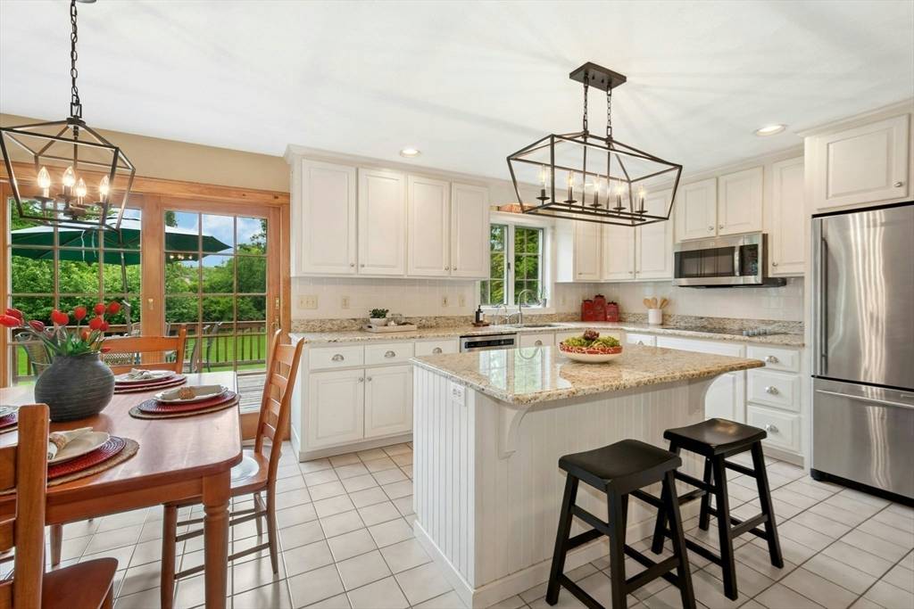 Grafton, MA 01519,8 Adams Road