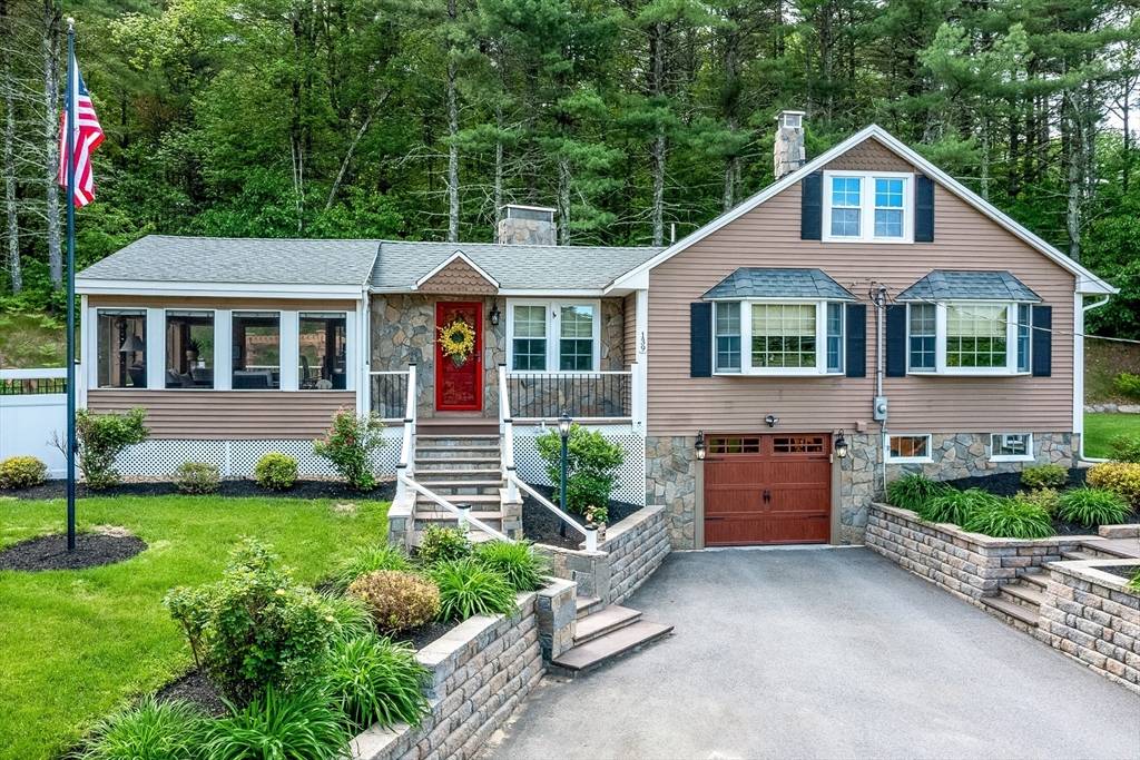 Dunstable, MA 01827,139 Groton St