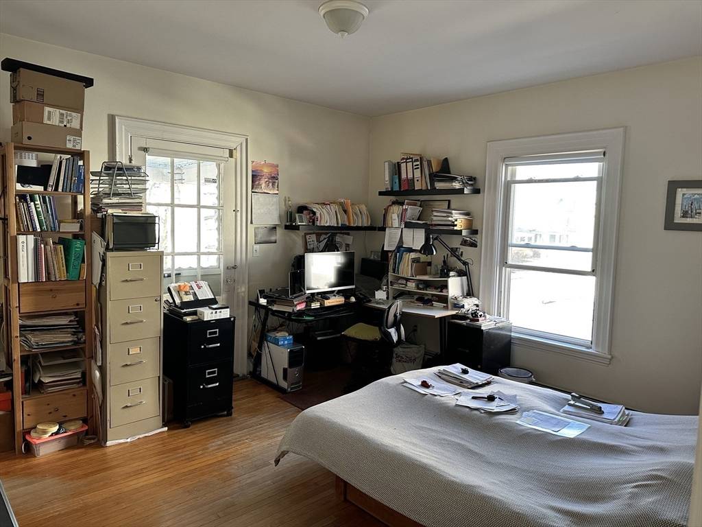 Newton, MA 02460,84 Walker St #1