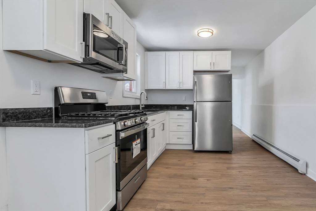 Lawrence, MA 01840,40 Summer St #2