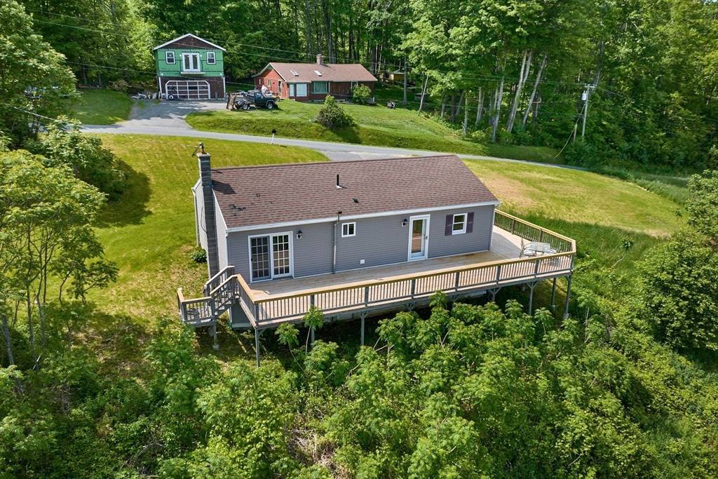 Colrain, MA 01340,18 Coombs Hill Rd