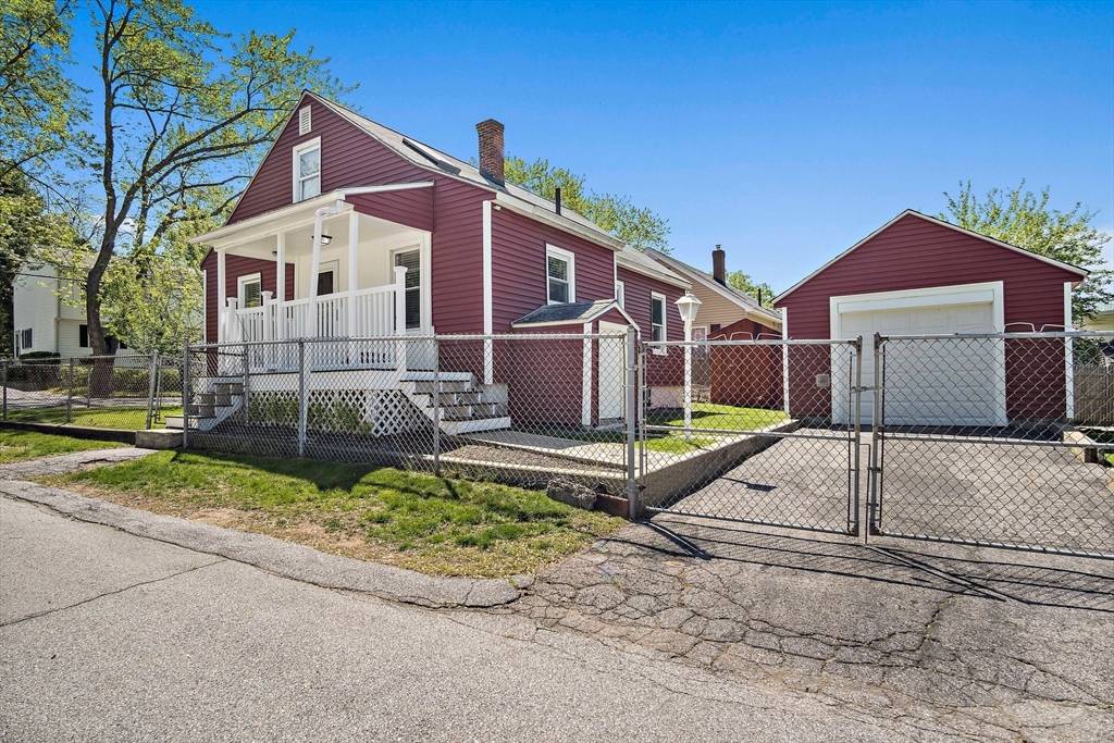 Manchester, NH 03103,159 S Lincoln St