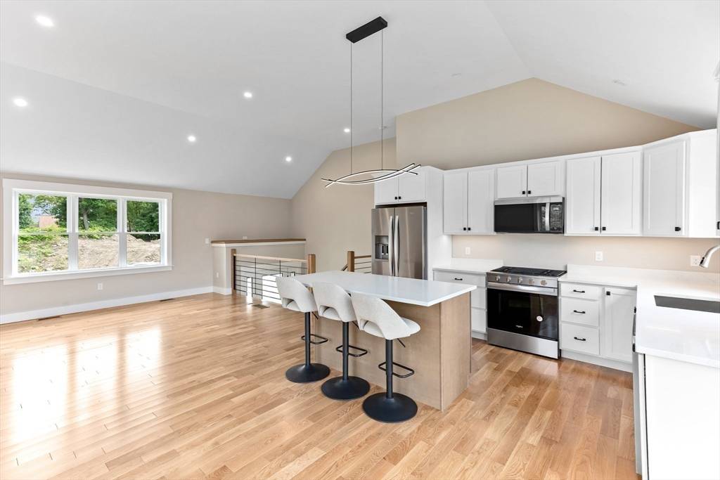 Brockton, MA 02301,41 Kent St