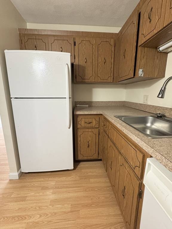 Melrose, MA 02176,288 Main St #303