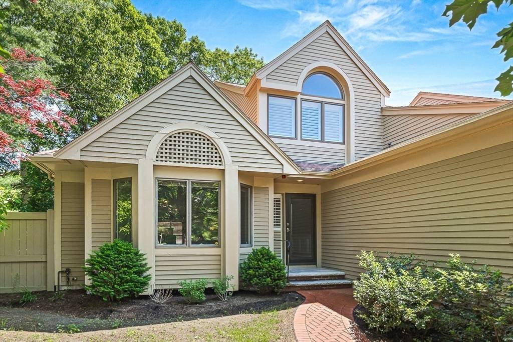 Winchester, MA 01890,7 Wainwright Road #55