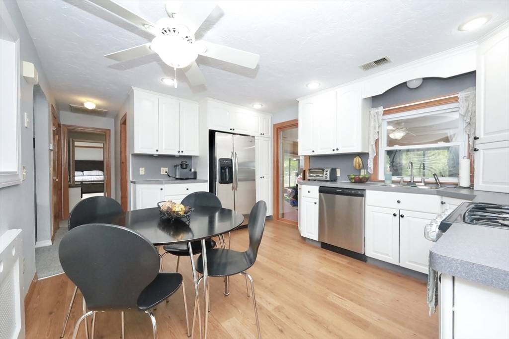 34 Pinecrest Rd West Bridgewater, MA 02379