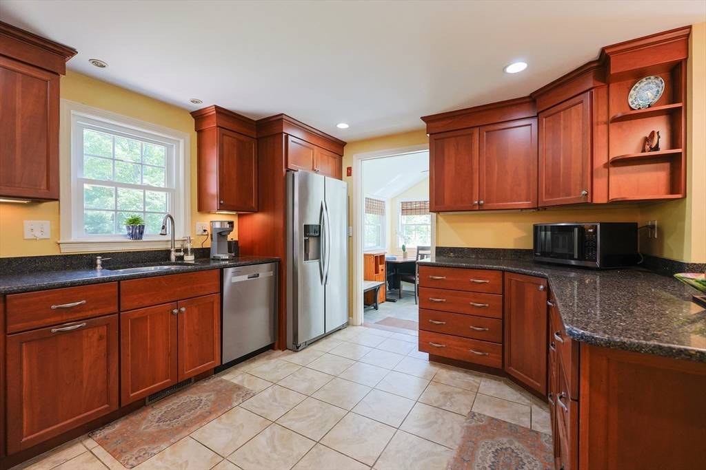 Natick, MA 01760,14 Shady Oak Lane
