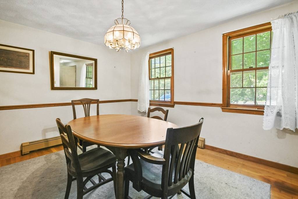 Woburn, MA 01801,18 Lexington Street
